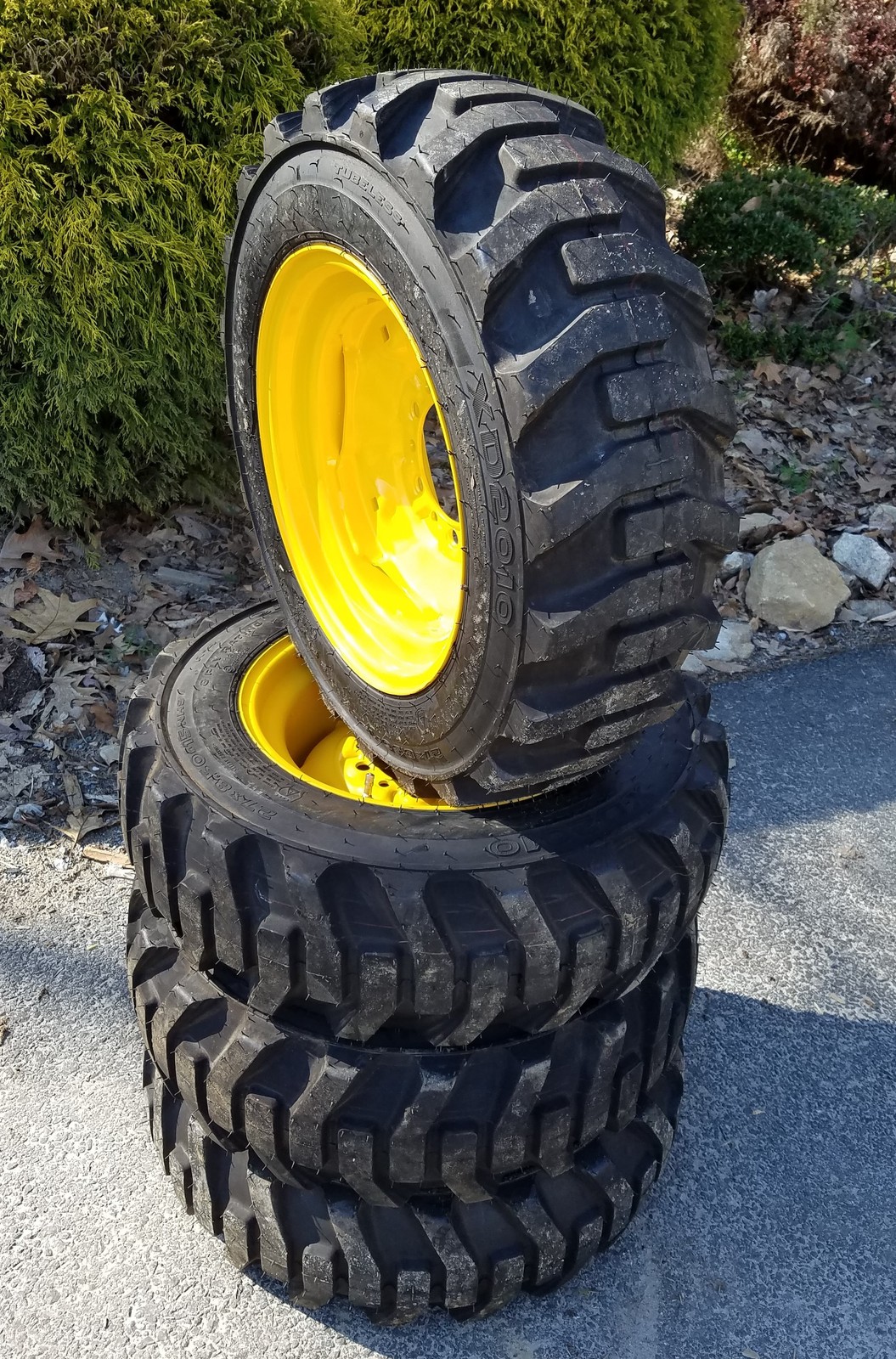 1 or 4-HD 27X8.50-15 Galaxy XD2010  Skid Steer Tires/Rims for New Holland,etc