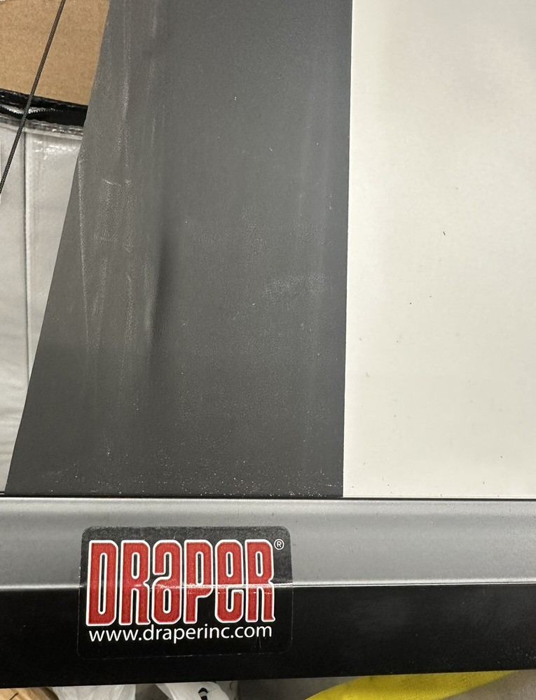 DRAPER PREMIER PROJECTOR SCREEN 104”X65”
