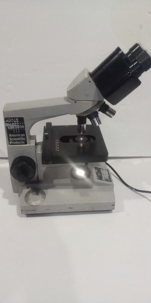 American Scientific Microscope W/Case.Vintage.**QUICK SHIPPING* SUPER CHEAP!