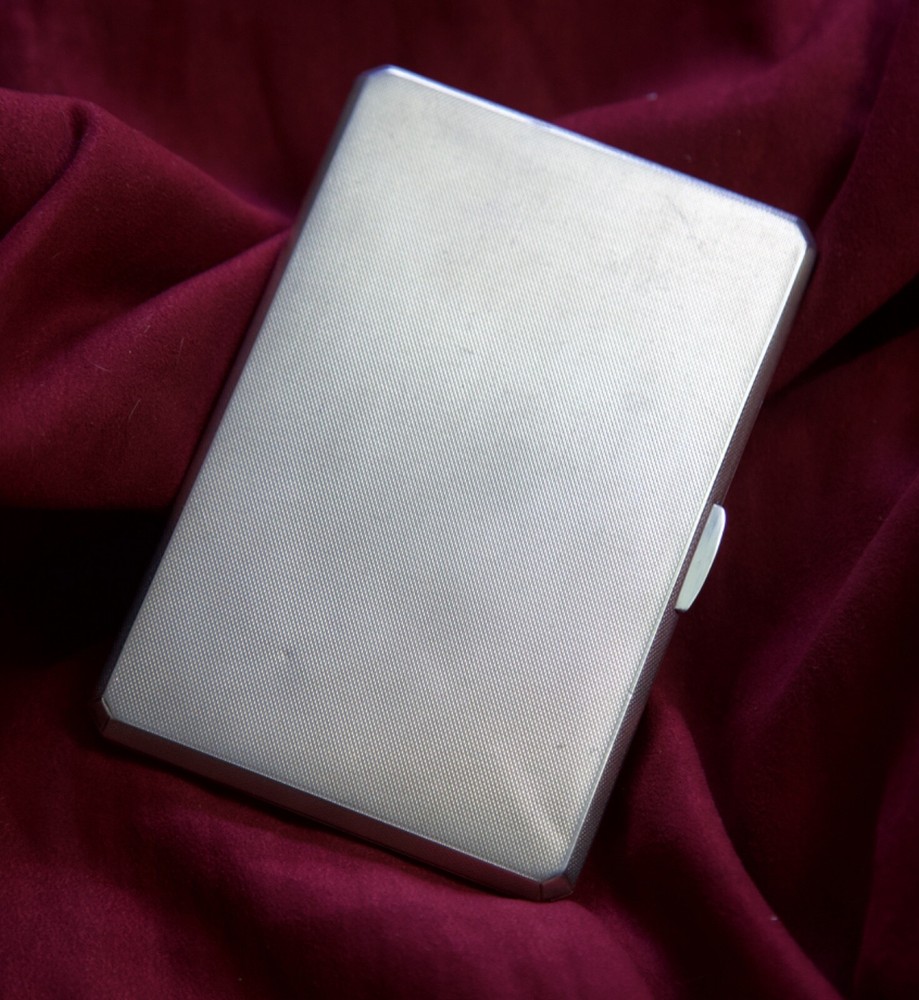 A Wilcox, Solid Sterling Silver Card, Cigar, Cigarette Case 1947 - Horse, Racing