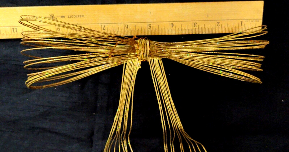 LARGE METAL WIRE GOLD BOW GLITTERED