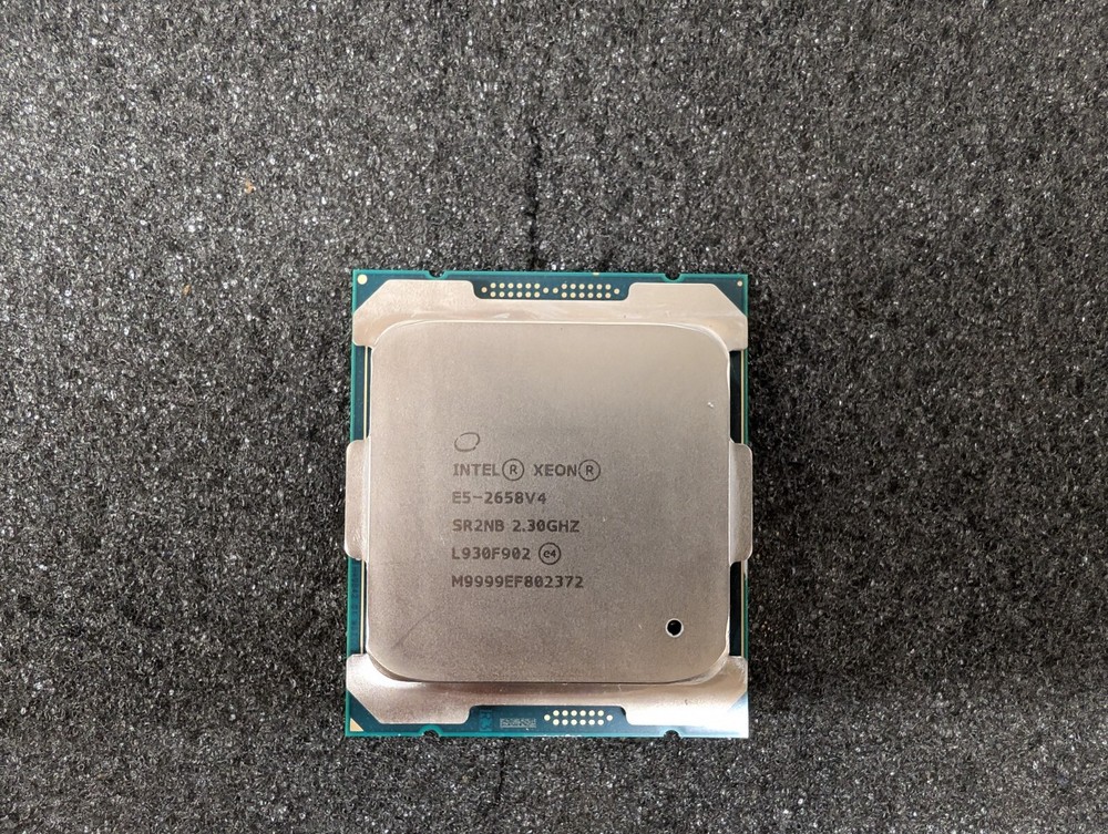 Used, Intel, CM8066002044801S R2NB, Intel Xeon Processor E5-2658