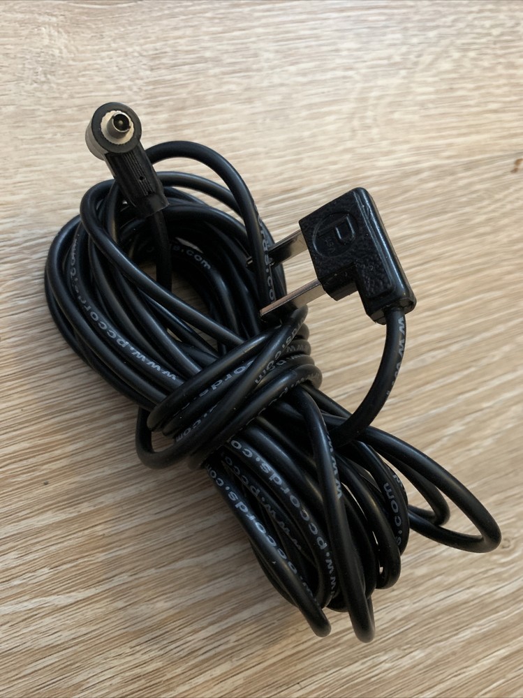 Misc Photography lighting trigger cables.