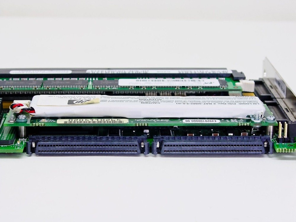 HP P3411-60001 64 BIT NETRAID CONTROLLER SCSI 64MB CACHE