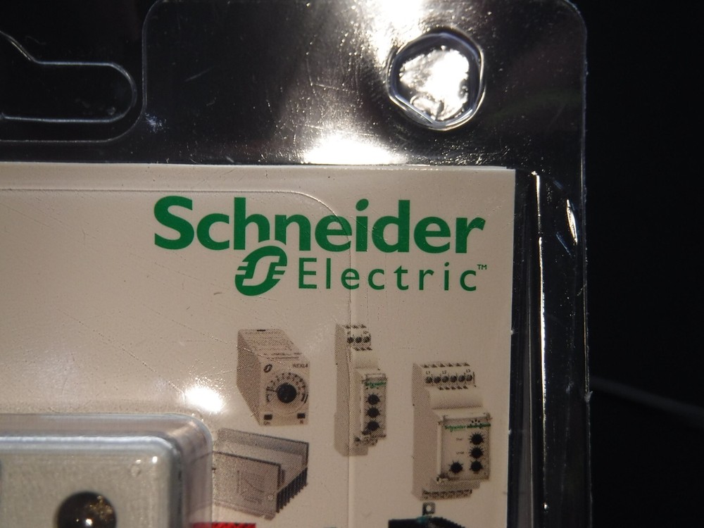 Schneider Electric SSRPTPAC25 25A Panel Mount SSR AC Control