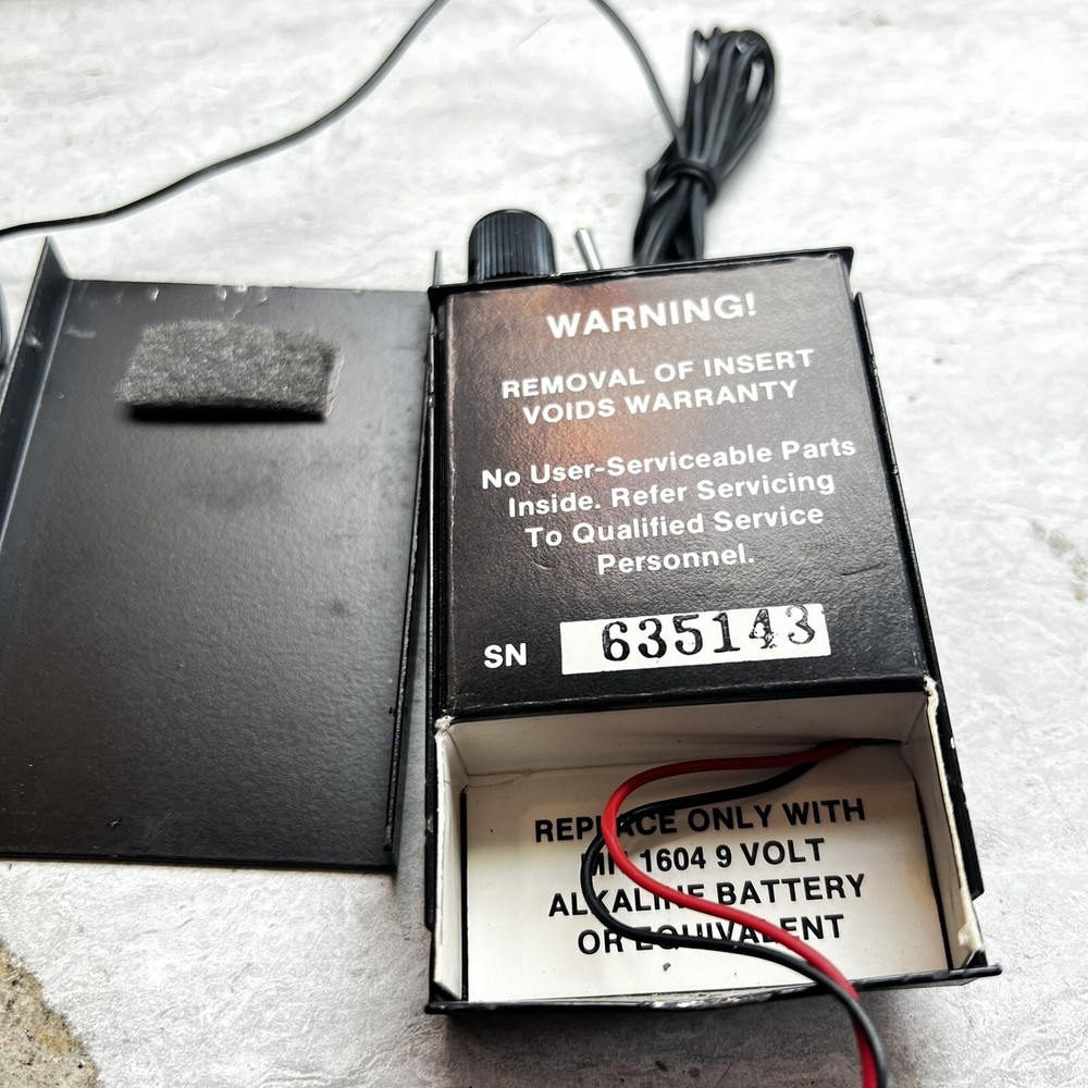 Wireless Bodypack Transmitter Pack Lavalier Microphone Mic Antenna Case Earpiece