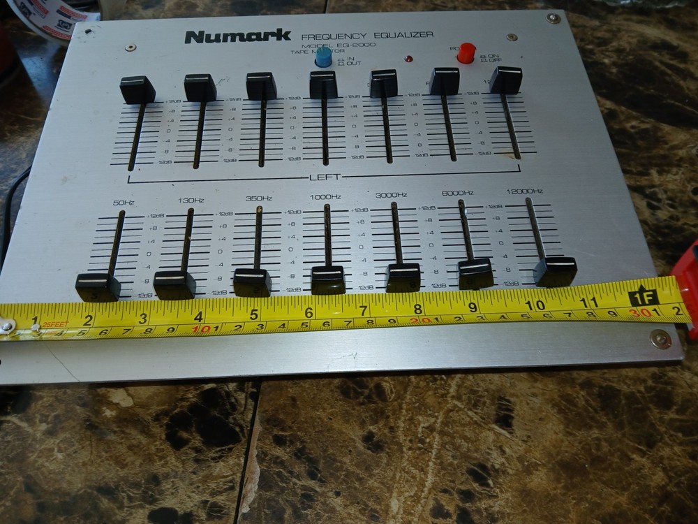Numark eq 2000