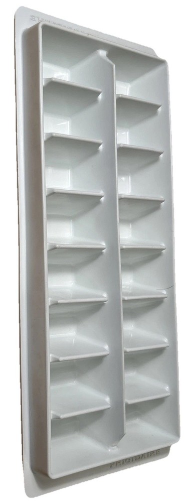 Vintage Frigidaire 16 Cube White Plastic Ice Cube Tray Large Cube Stackable