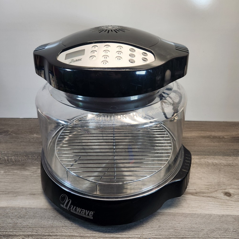Black Used Nuwave Oven With Cooking Rack