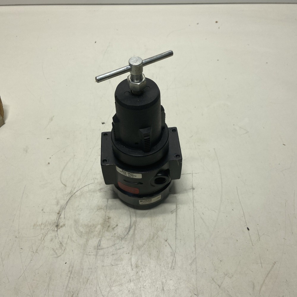 Parker 07R213AB Regulator