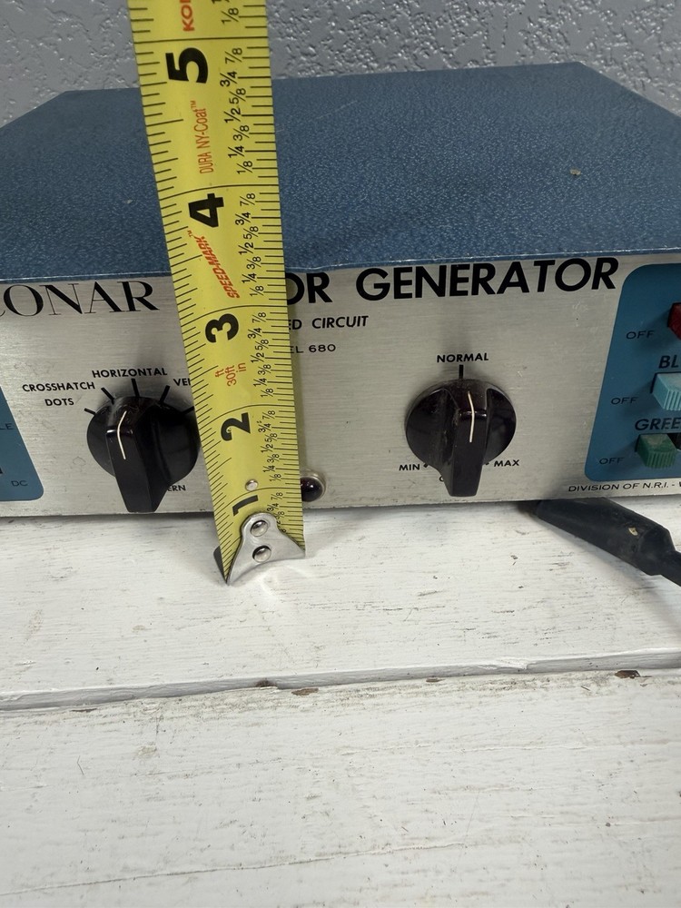 Vintage Conar Instruments Model 680 TV Pattern Generator Turns On