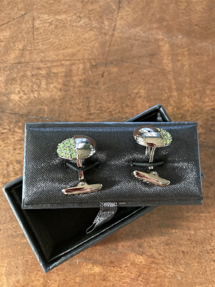 New Boxed Men’s CUFFLINKS. REDUCED