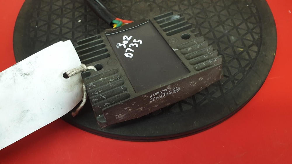 2018 PIAGGIO GTS 300 SUPER REGULATOR RECTIFIER