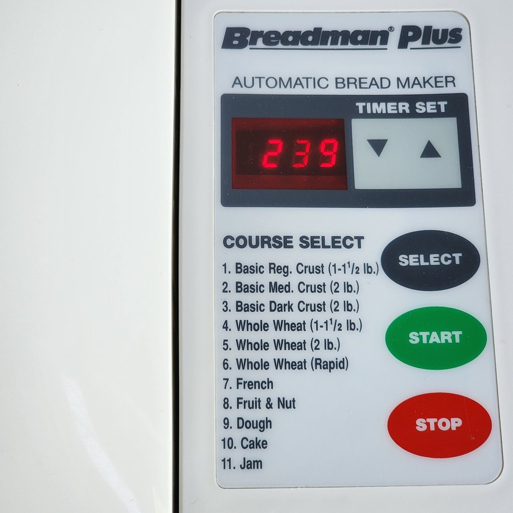 Breadman Plus Automatic Bread Maker Model TR-700 Up To 2lb Loaf Tested & Working