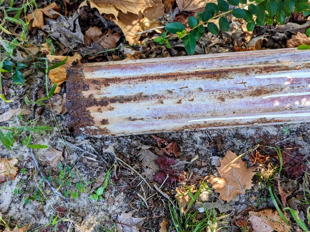 🚏22' ANTIQUE CAST IRON FLUTED LAMP POST, UNIQUE BASE WITH OPEN/CLOSE FEATURE!🚏