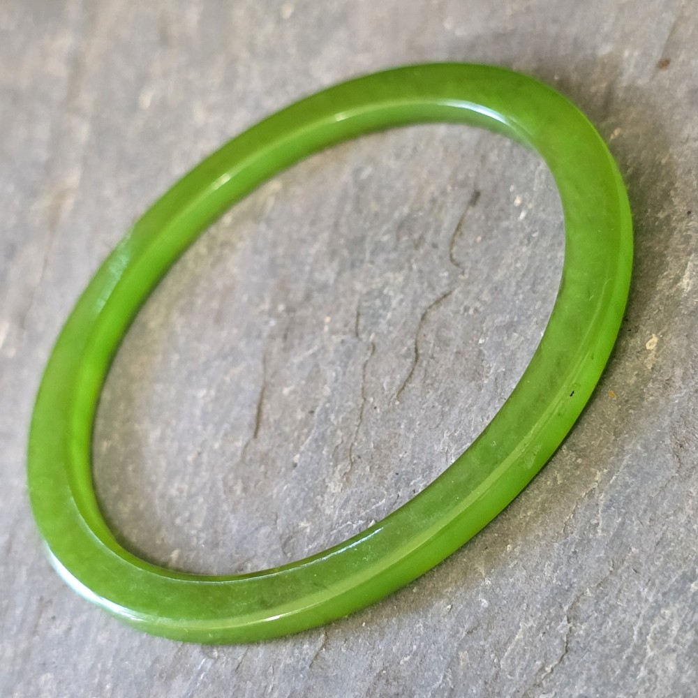 Antique Marbled Green Bakelite Catalin Translucent Bangle Thin Bracelet