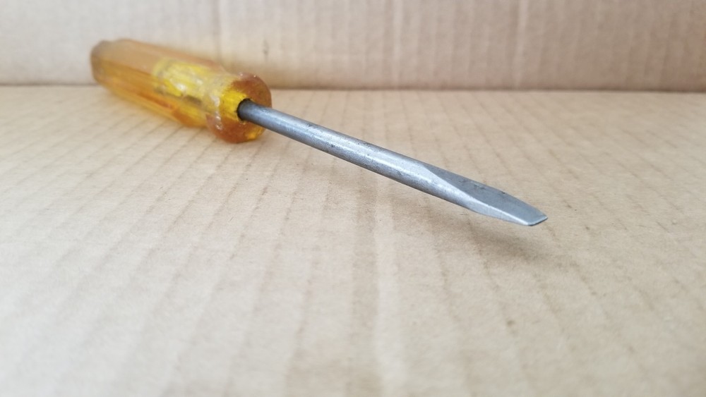 Vintage Yellow Handle Flat/Slotted Screwdriver VGC