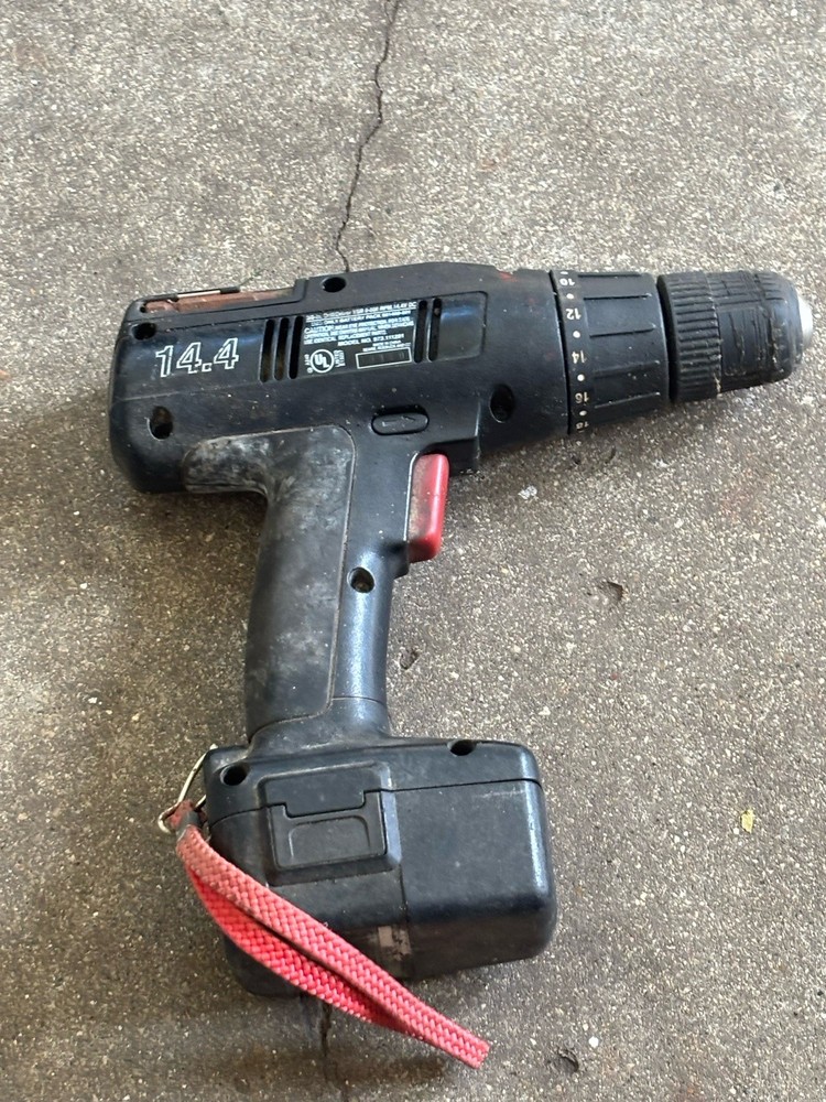 craftsman 14.4V 973.111291 with battery UNTESTED