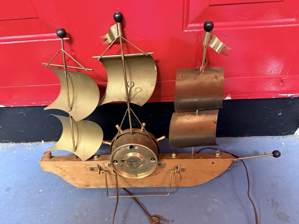 United Vintage Ship Clock