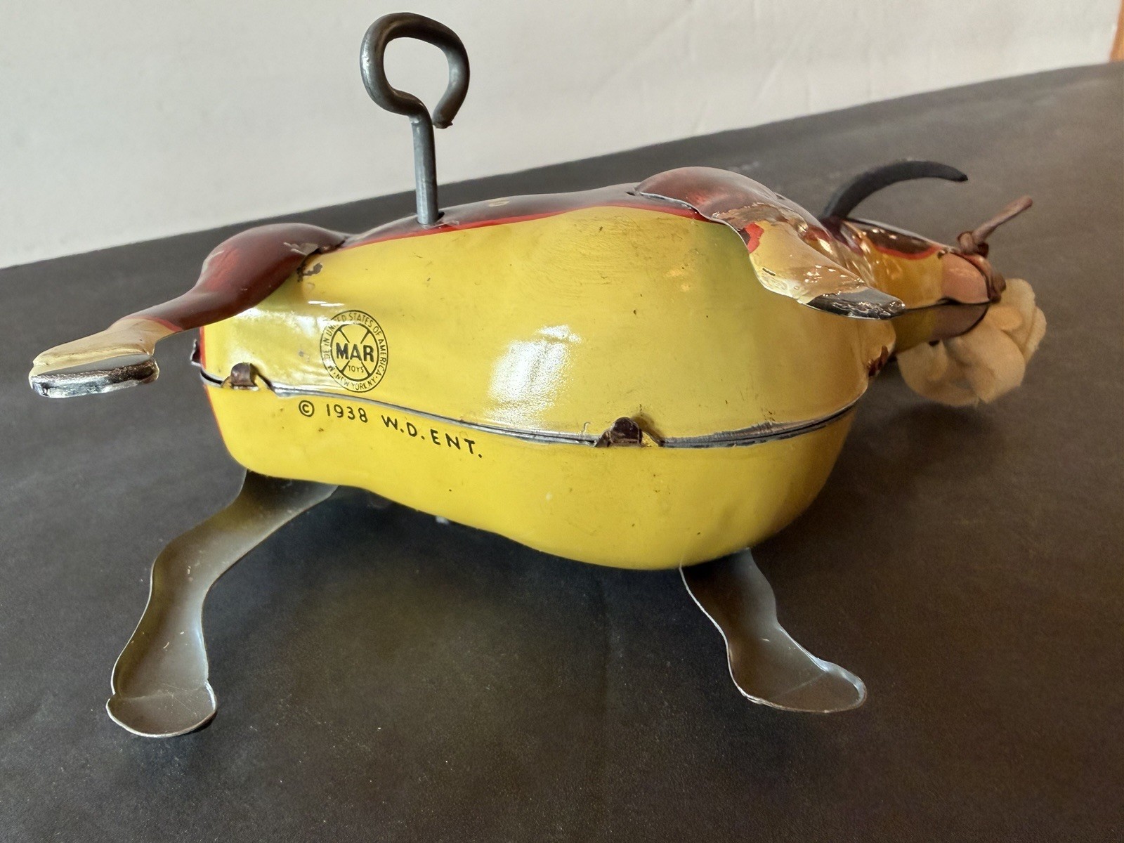 Fredinand the Bull & Box, Louis Marx & Co, NYC/USA, c. 1938.