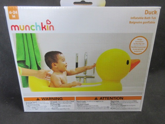 Munchkin White Hot Inflatable Duck Tub,  6-24 Month, Mint In Unopend Box!