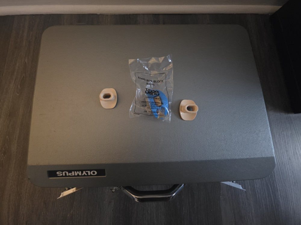 Olympus BF-P10 Bronchoscopy Endoscope With Case & Accessories