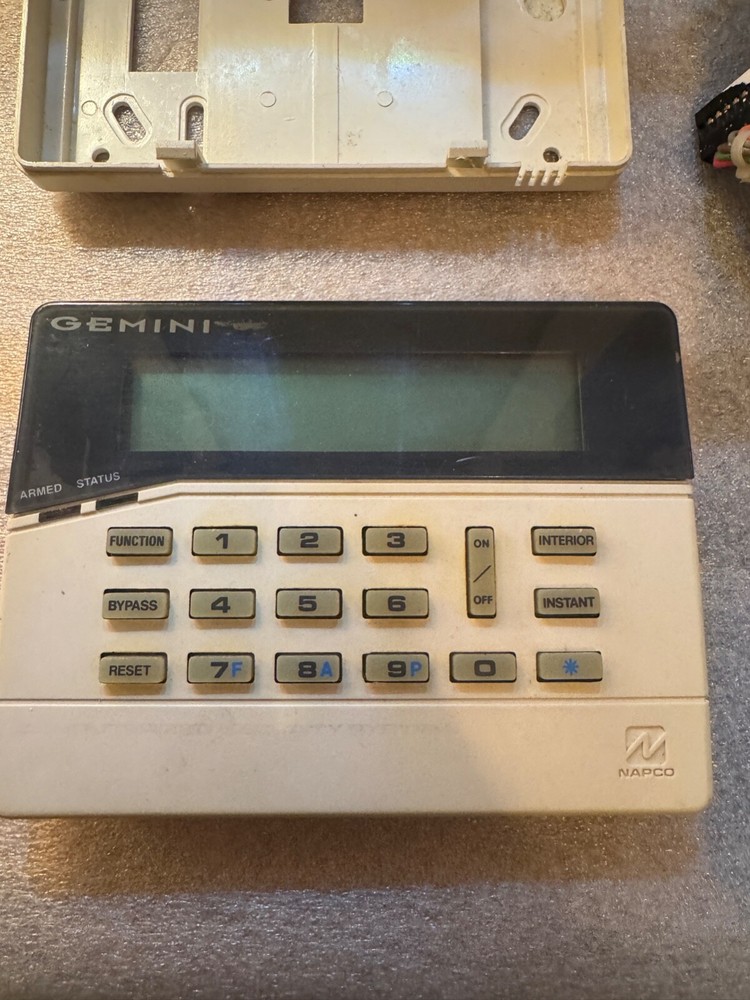 GEMINI / NAPCO Keypad Model GEM-RP1CAe2