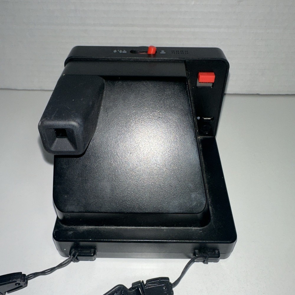 Polaroid I Type Camera One Step + (comes With Strap) —-f8