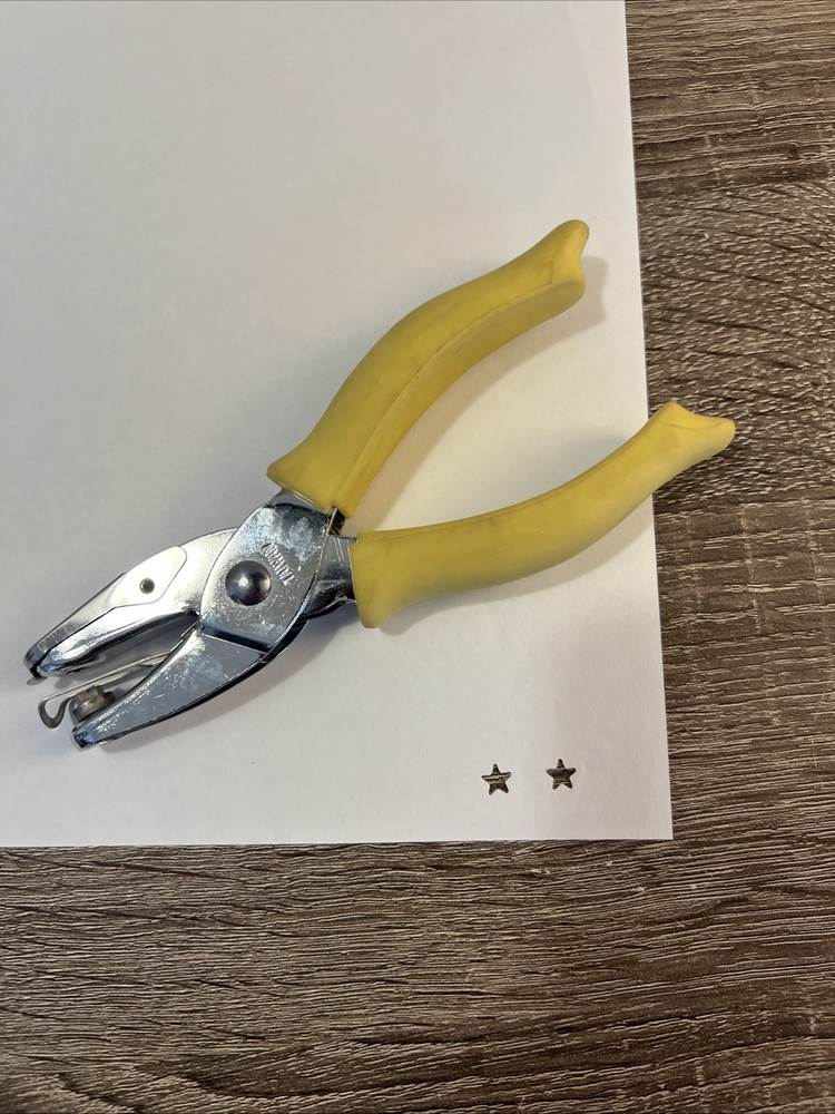 Fiskars Hand Punch-Star, .25" F2300-2353