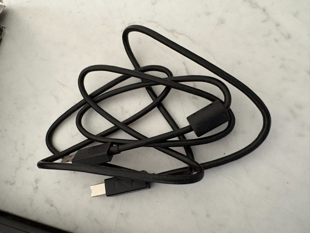 Native Instruments Traktor Kontrol F1