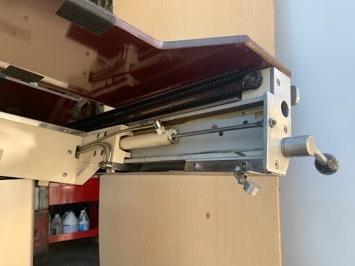 Skytron 3100 Surgical Table