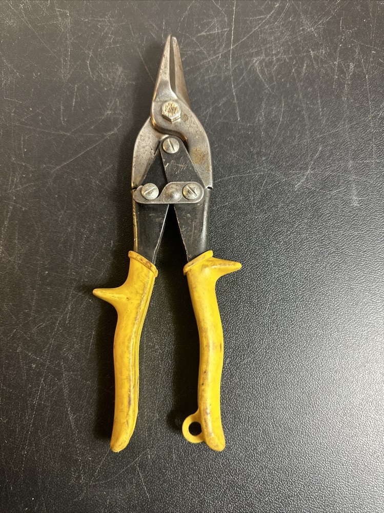 Malco Cuts Straight