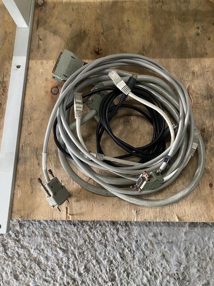 Thermo TriPlus AS Autosampler – w/ Cables, Cracked Cover Panel, Untested