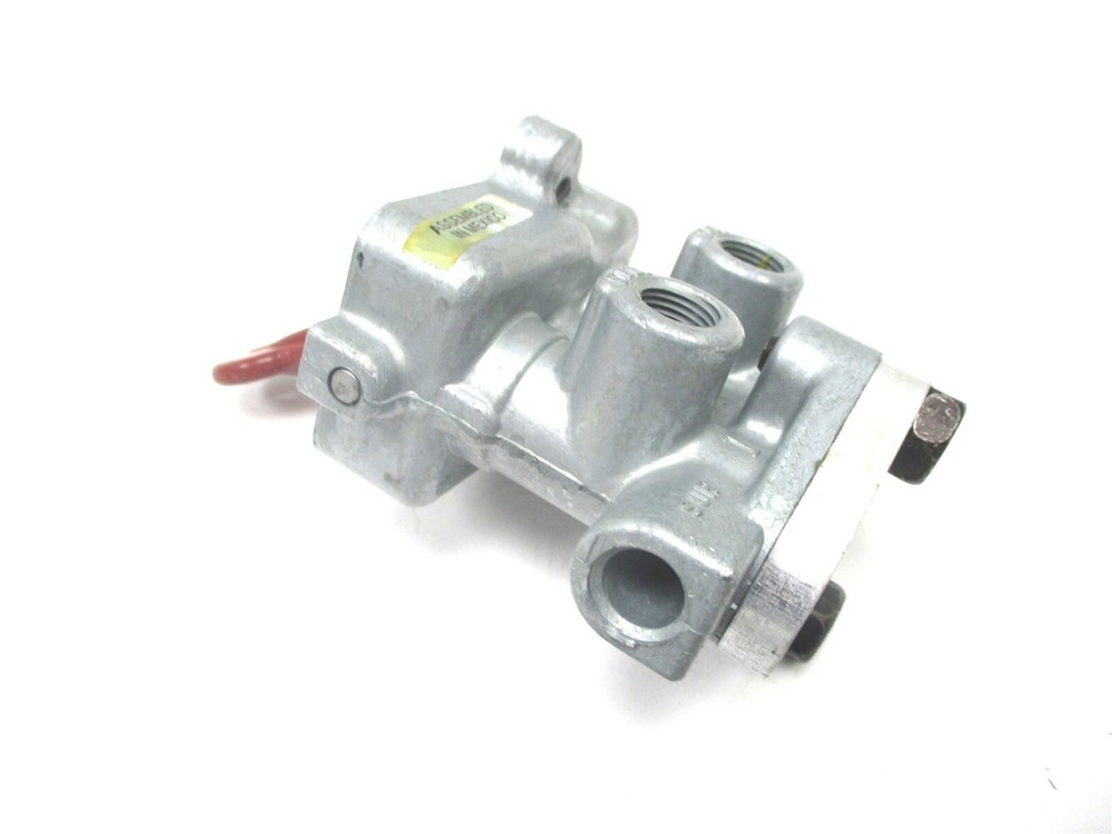 280905N NEW BENDIX TW-2 BASIC CONTROL BRAKE VALVE 2 LEVER POSITIONS