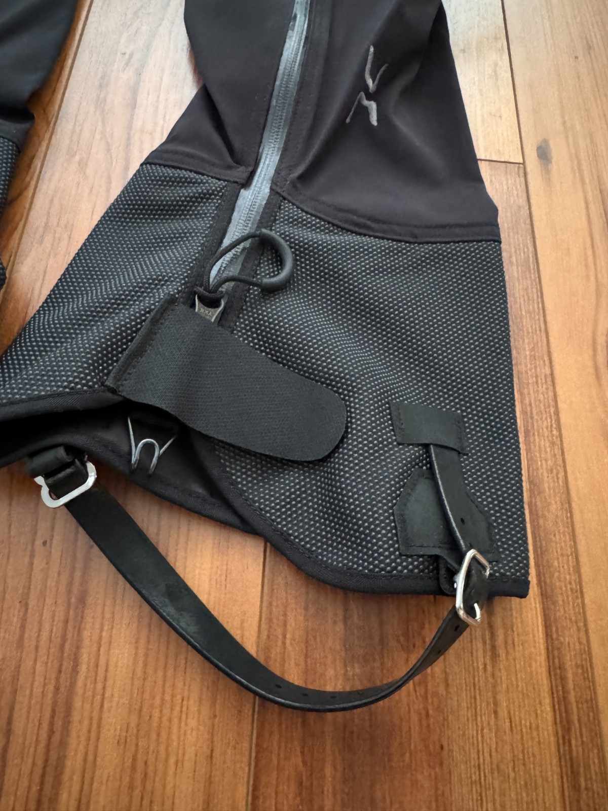 Hillsound Super Armadillo Nano Hiking Gaiters - Size: Large