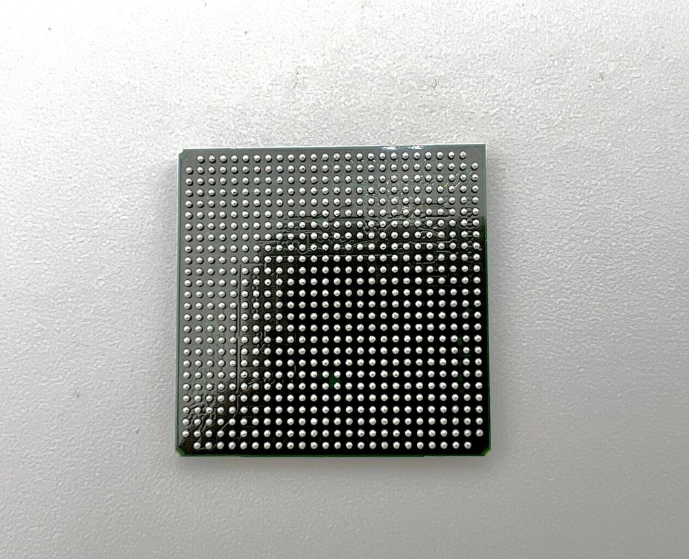 VSC8512XJG-03 Interface Circuit, PBGA672