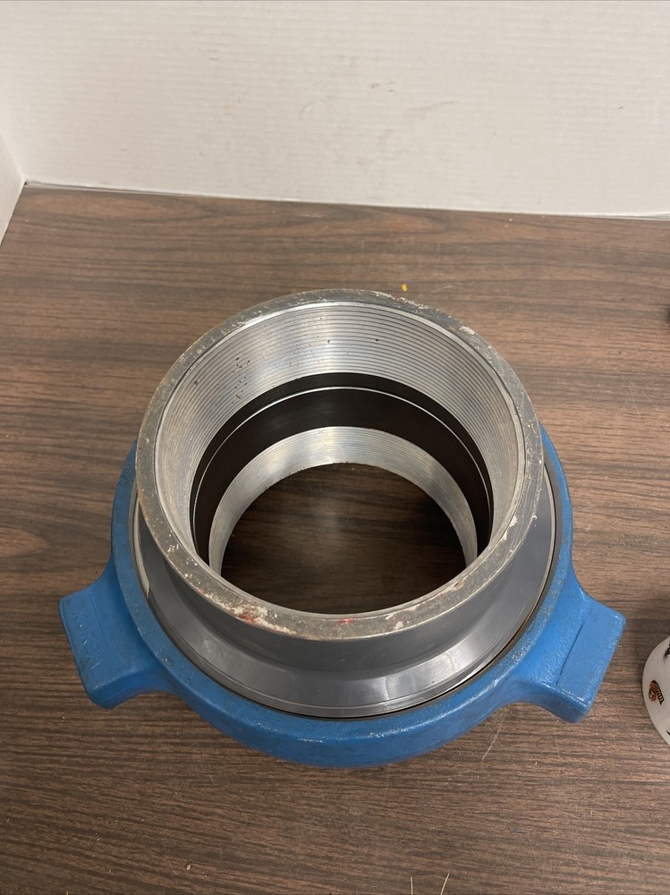 6” Figure 200 HB Union Complete THD