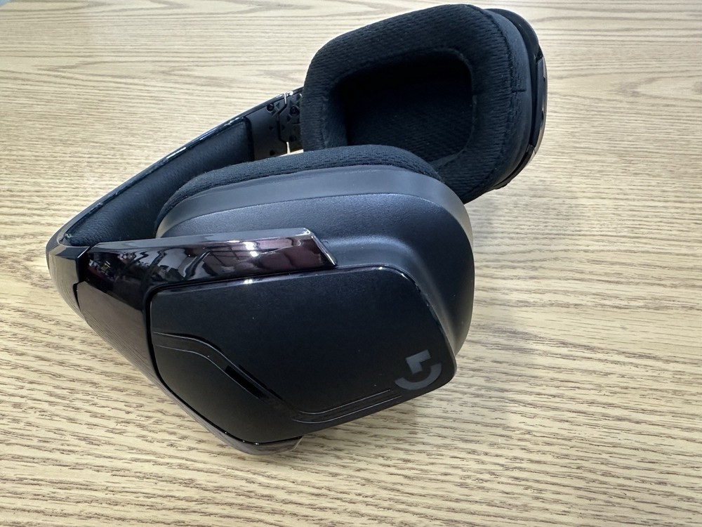 Logitech G635 LIGHTSYNC Surround Sound Gaming Headset - Black