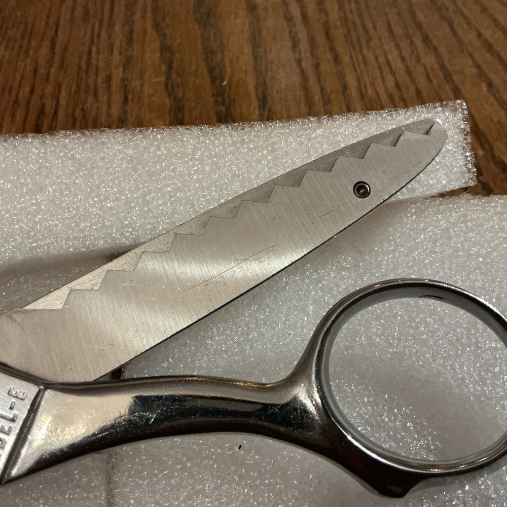 Wiss Pink-Rite,Model E Pinking Shears,gently used stored condition