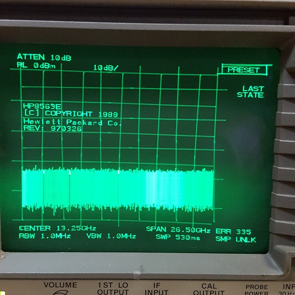 HP Hewlett Packard 8563E Spectrum Analyzer w/ Memory Module & Power Cord - USED