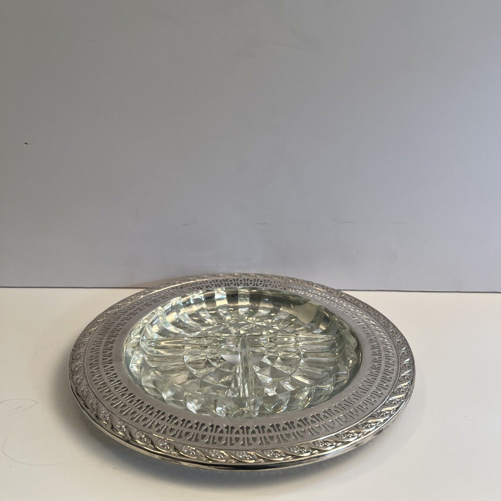 Vintage WM Rogers Spring Flower #2011 Silverplate w/Divided Glass Relish Dish