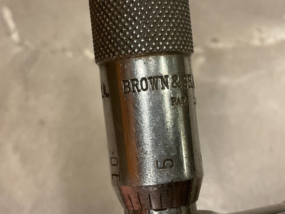 Brown & Sharpe No.48 Outside Micrometer 1-2"