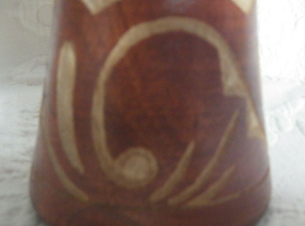 Roar Lion Handmade Bongo Brown 6" Tall