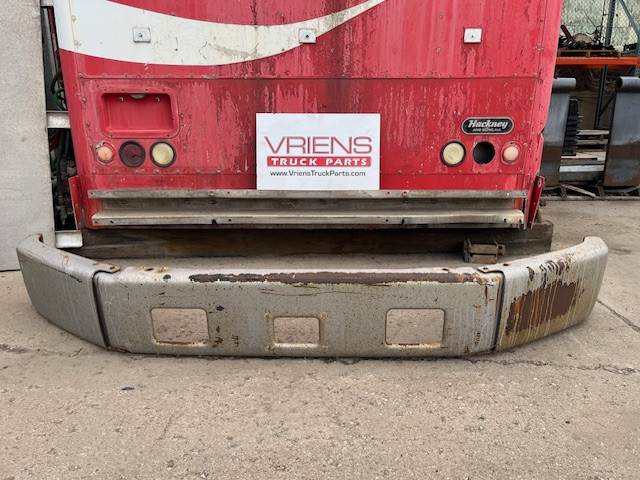 FREIGHTLINER FREIGHTLINER FL70 FRONT BUMPER