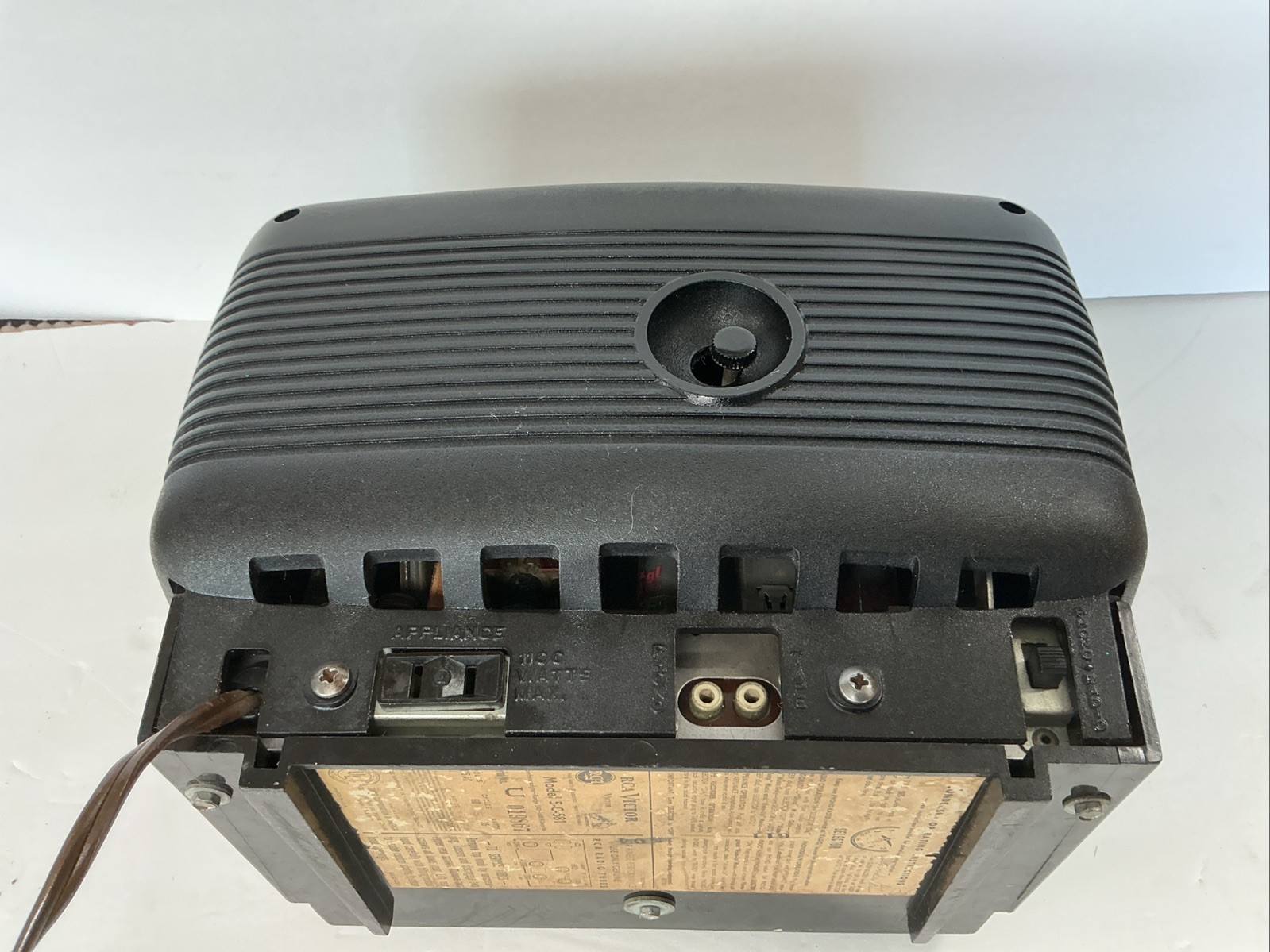 Vintage RCA Victor 5C581 "Debonair" Clock Radio (1954) Antique Works!