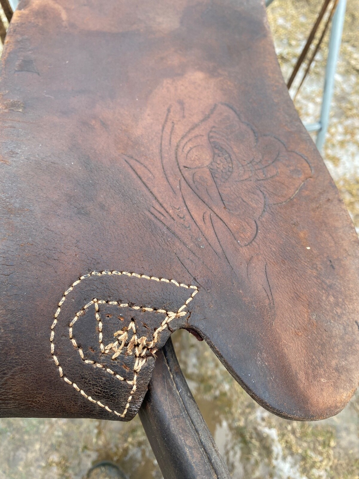 Used/Vintage 15" Simco Balanced Ride Western saddle