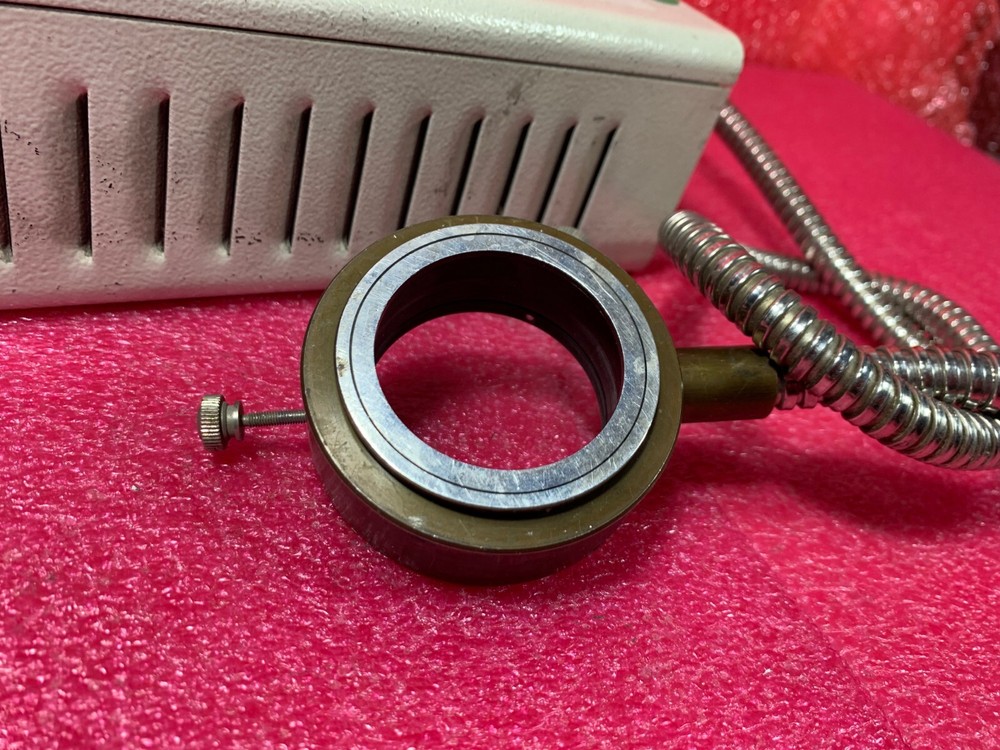 Volpi Intralux 4000 Fiber Optic Light Source for Microscope