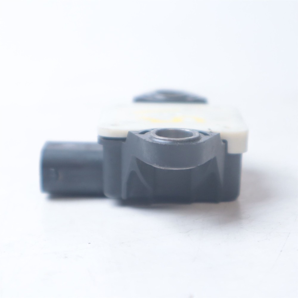 2018 BMW S1000R Level Sensor - 35