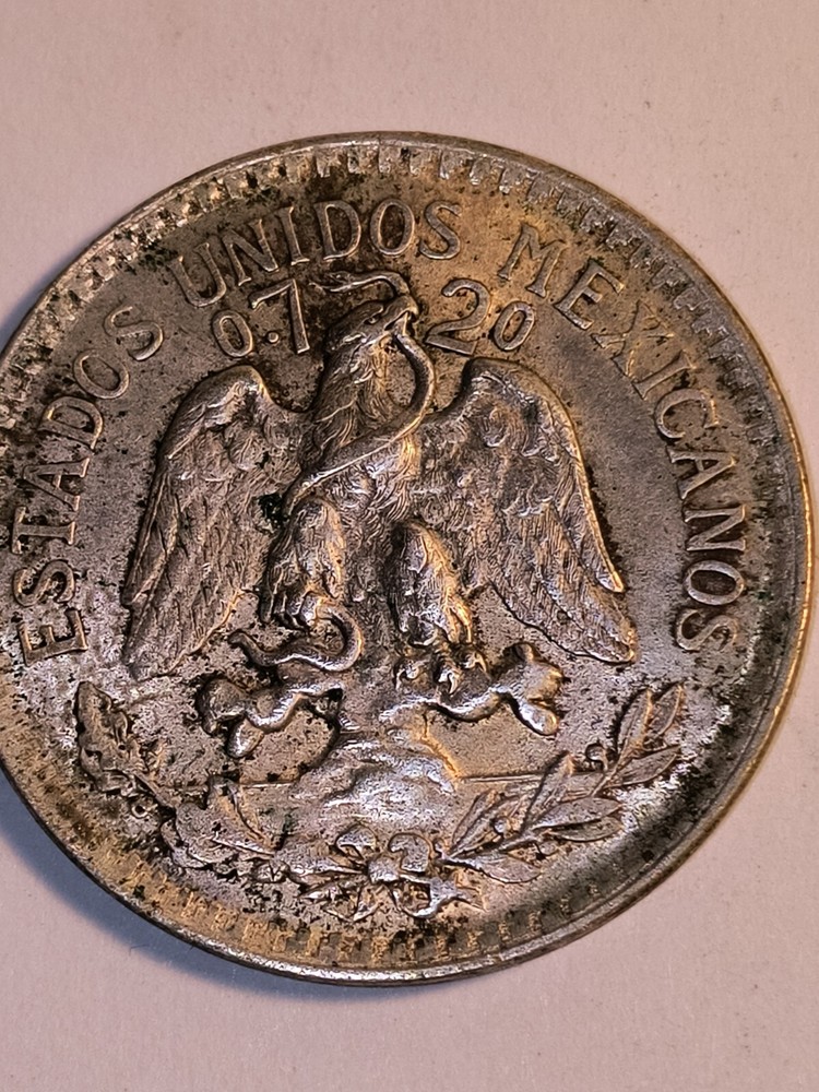 1945 50 Centavos Silver Coin Come C.