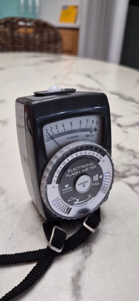 Vintage Gossen - Ascor Electronic Flash Meter